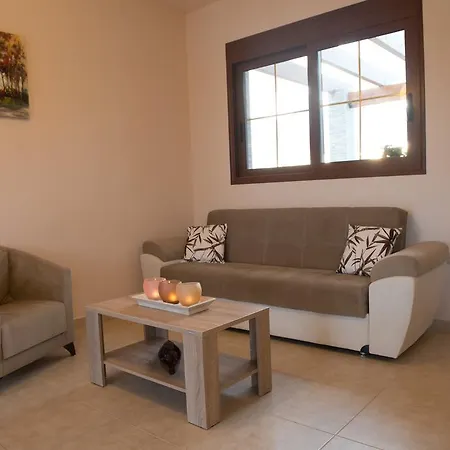 Petra فيلة غينادي