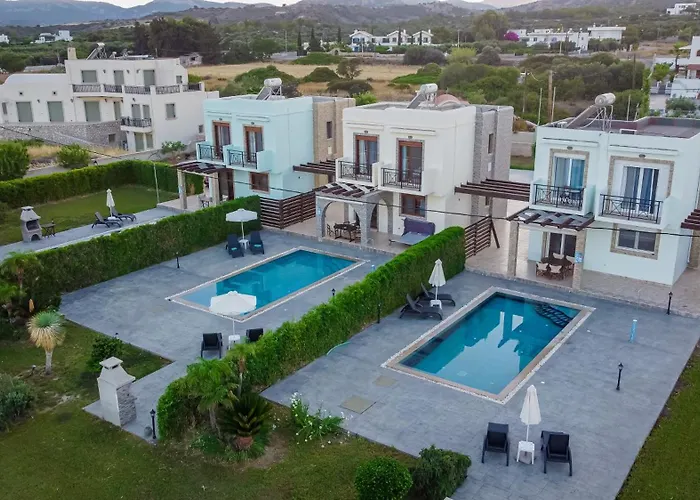 Villa Petra Villas *