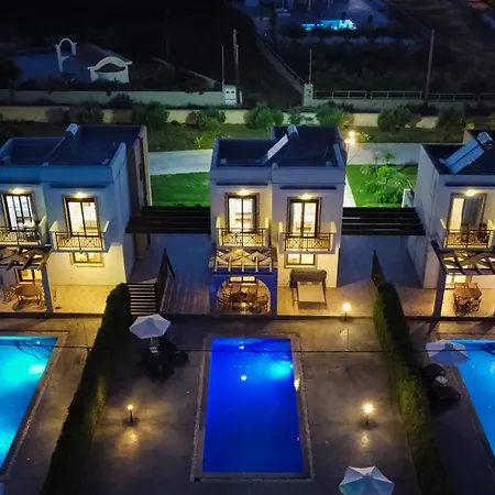 Petra Villas Gennadi